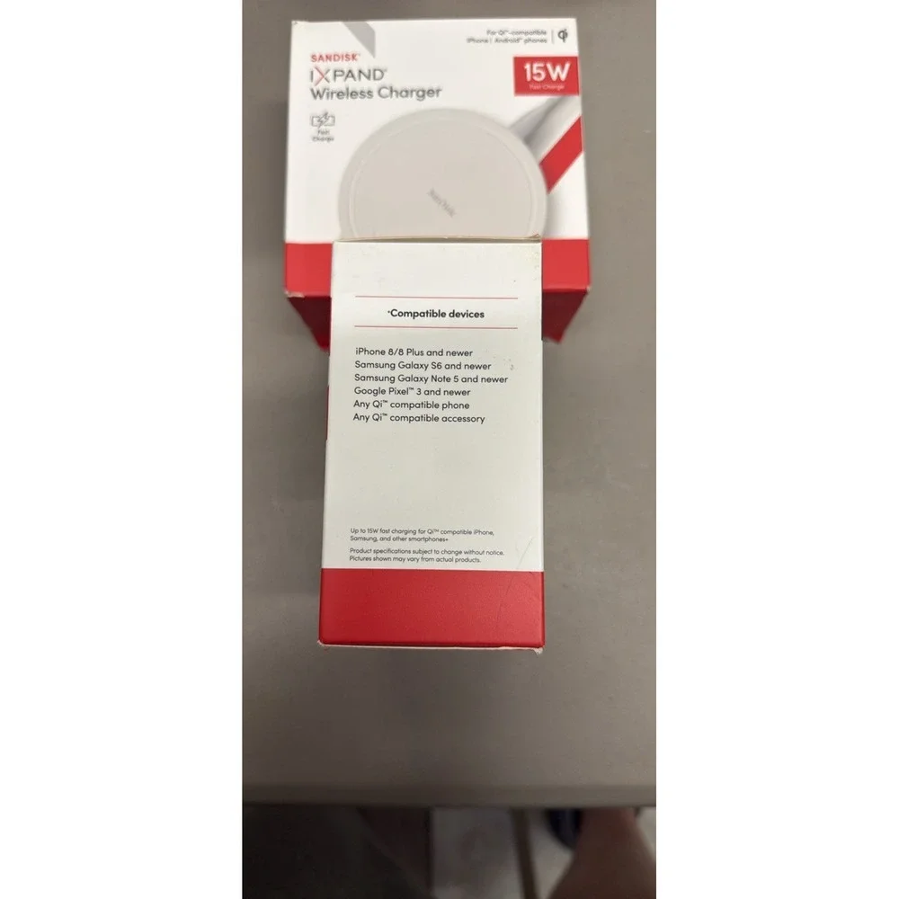 SanDisk Ixpand‎ Wireless Charger 15W Qi-compatible Device-opened box never used